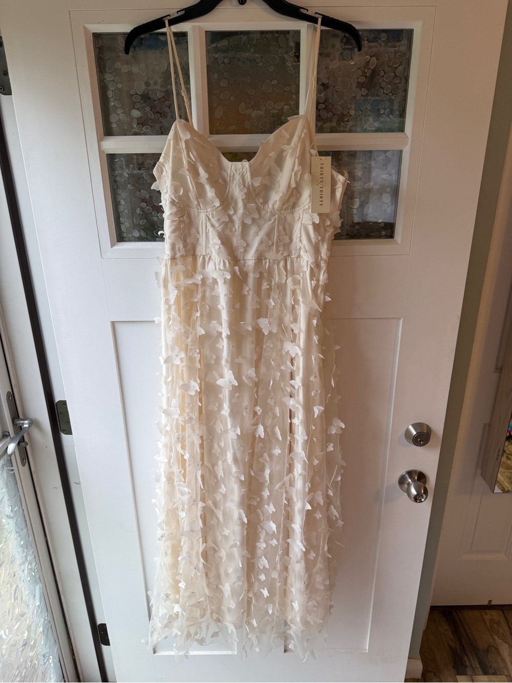 Delicate Ivory Floral Appliqué Spaghetti-Strap Dress